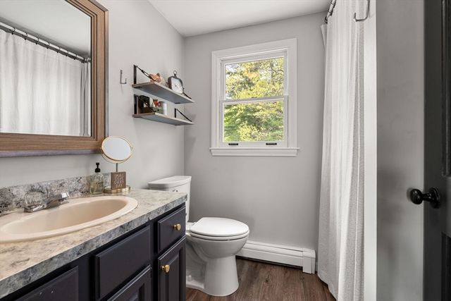 12 Rainbow Cir, Bridgewater, MA 02324