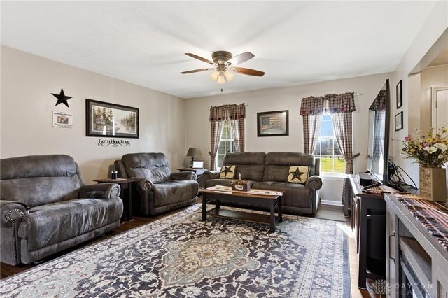 5396 Fischer Road, Clarksville, OH 45113