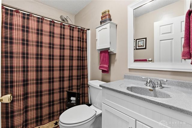 5396 Fischer Road, Clarksville, OH 45113