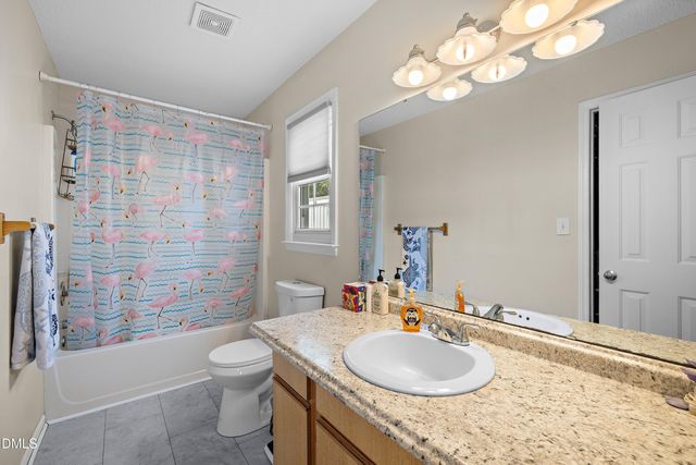 46 Richmond Drive, Clayton, NC 27527