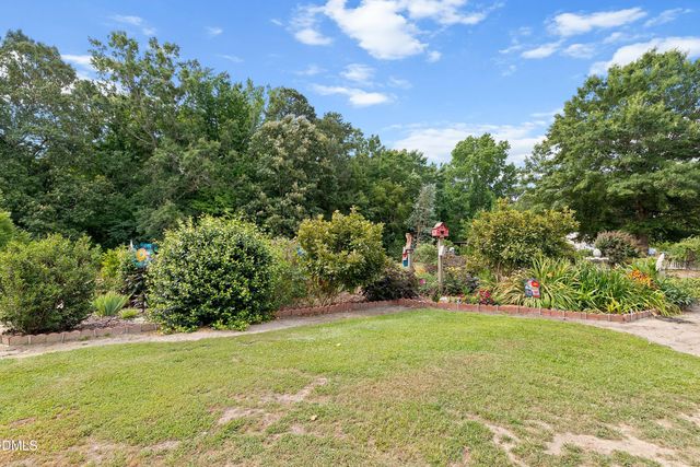 46 Richmond Drive, Clayton, NC 27527