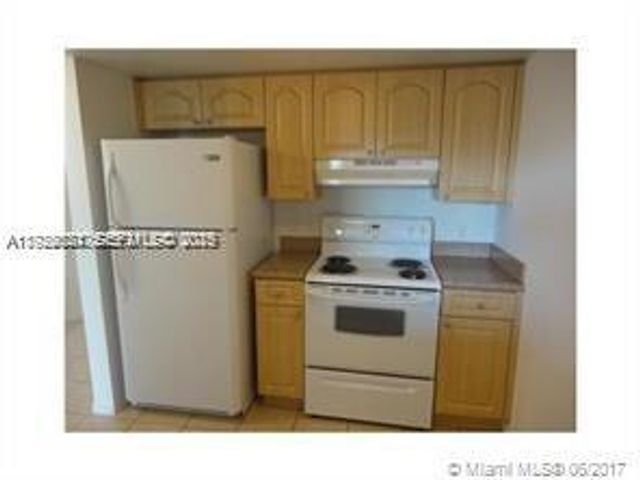 102 SW 6th Ave 604, Miami, FL 33130