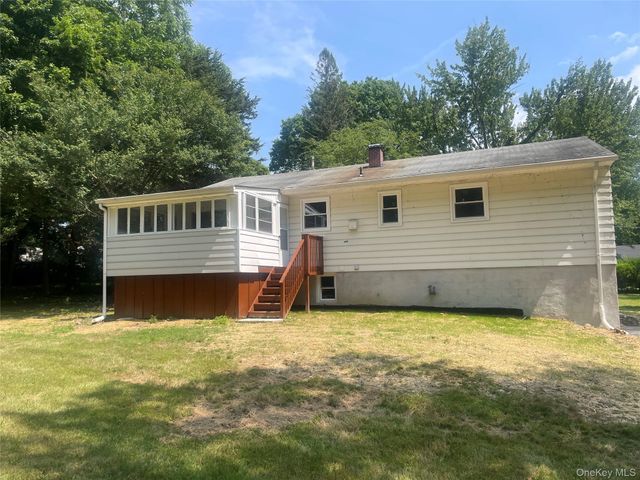 15 Vandewater Drive, Wappingers Falls, NY 12590