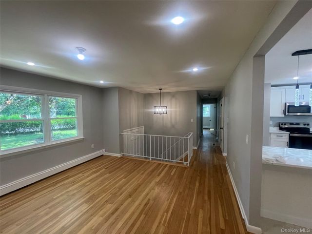 15 Vandewater Drive, Wappingers Falls, NY 12590