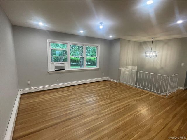 15 Vandewater Drive, Wappingers Falls, NY 12590
