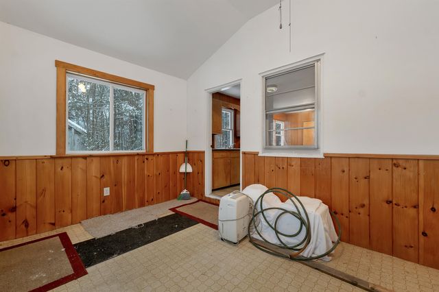 25 Cofran Avenue, Northfield, NH 03276