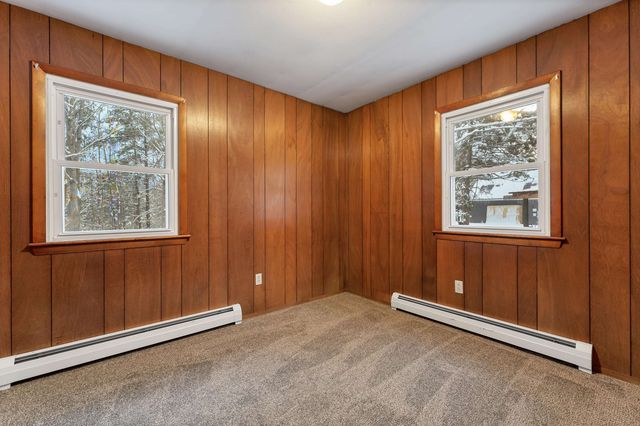 25 Cofran Avenue, Northfield, NH 03276