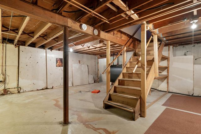 25 Cofran Avenue, Northfield, NH 03276