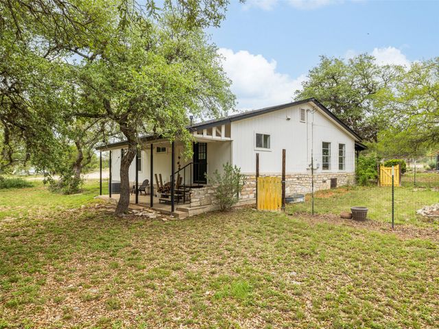 2591 Spring Valley DR, Dripping Springs, TX 78620