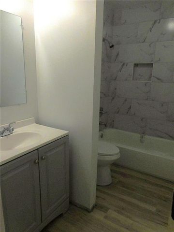 1286 Britain Dr., Lawrenceville, GA 30044