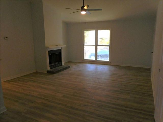 1286 Britain Dr., Lawrenceville, GA 30044