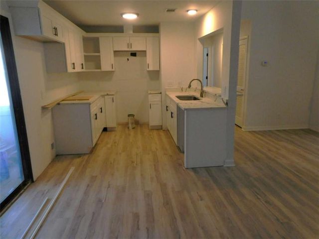 1286 Britain Dr., Lawrenceville, GA 30044