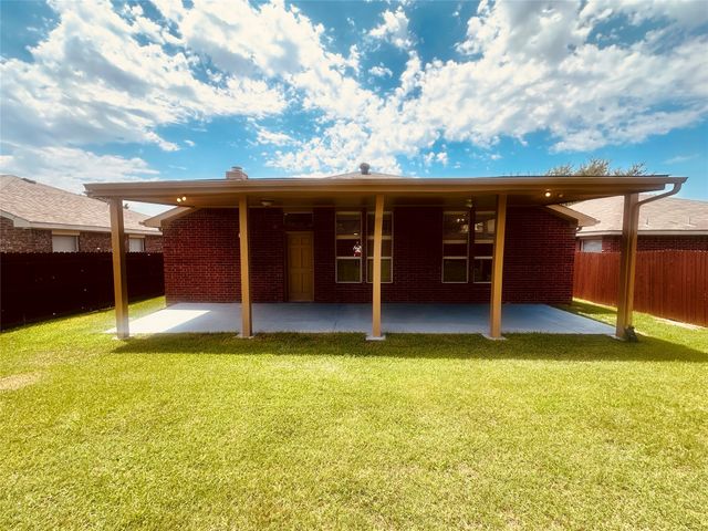 1029 Port Mansfield Drive, Little Elm, TX 75068