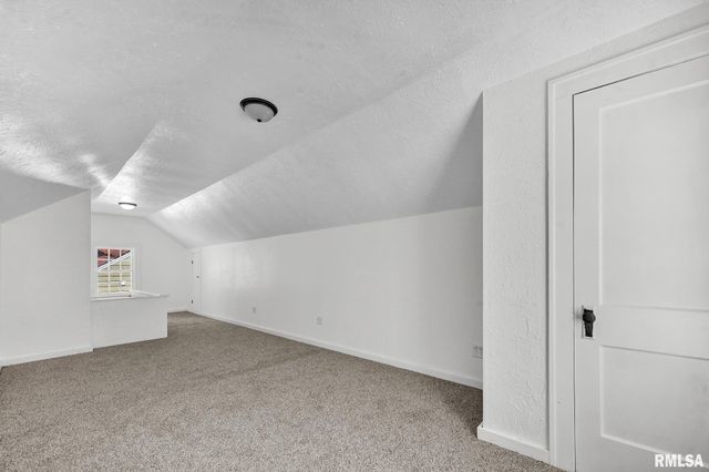 1003 CHESTNUT Street, Pekin, IL 61554