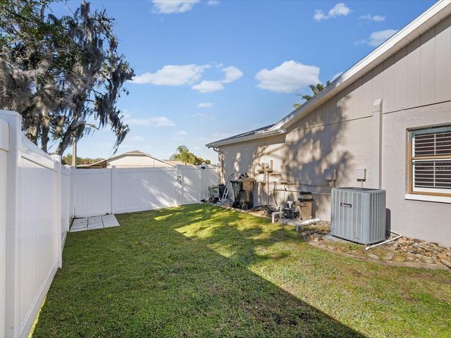 10616 BUCKS RUN, New Port Richey, FL 34654