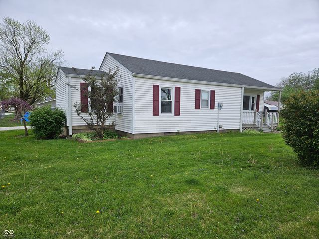 100 S Blake Street, Sheridan, IN 46069