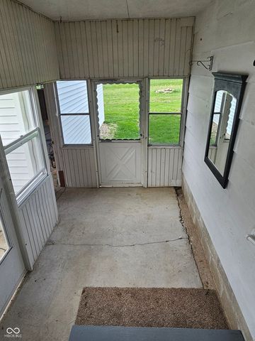 100 S Blake Street, Sheridan, IN 46069
