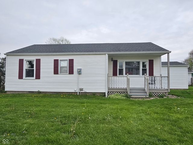 100 S Blake Street, Sheridan, IN 46069