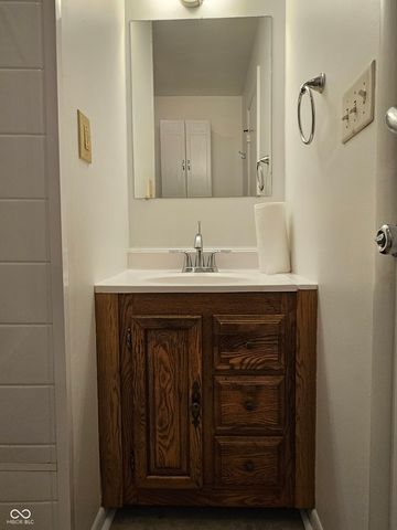 100 S Blake Street, Sheridan, IN 46069