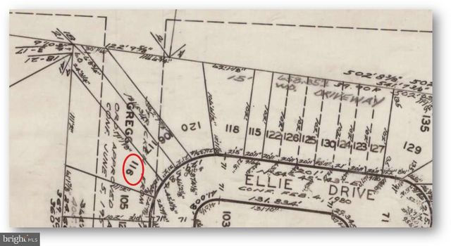 9156 ELLIE DR, Philadelphia, PA 19114