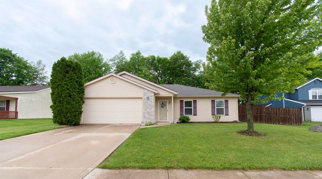 206 Glory Avenue, Kendallville, IN 46755