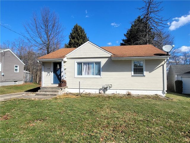 3246 Quentin Drive, Youngstown, OH 44511