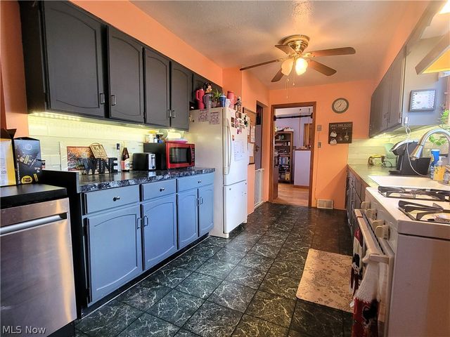 3246 Quentin Drive, Youngstown, OH 44511