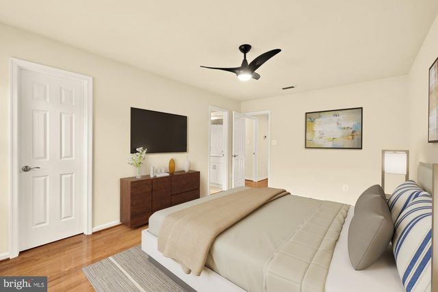 8408 COPPERLEAF CT, Fairfax Station, VA 22039