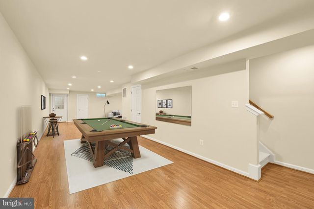 8408 COPPERLEAF CT, Fairfax Station, VA 22039