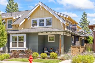 1650 NW Lewis Street 4, Bend, OR 97703