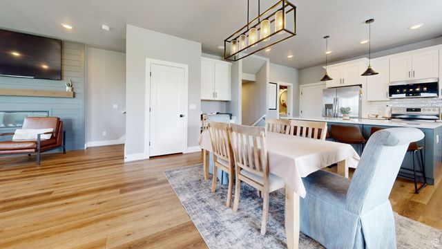 1871 W SPINGWATER LN, Orem, UT 84059