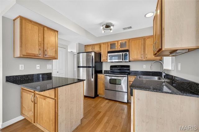 5360 Pershing Avenue 6C, St Louis, MO 63112