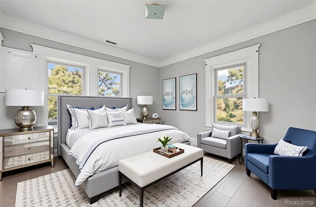 21855 Schoenherr Road, Warren, MI 48089