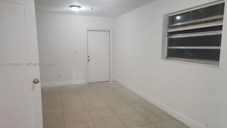 2736 NW 15th Ct 2, Fort Lauderdale, FL 33311