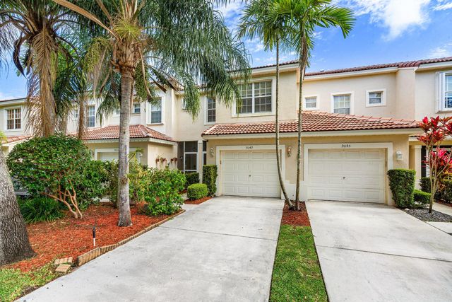 9049 Tremezzo Lane, Boynton Beach, FL 33472
