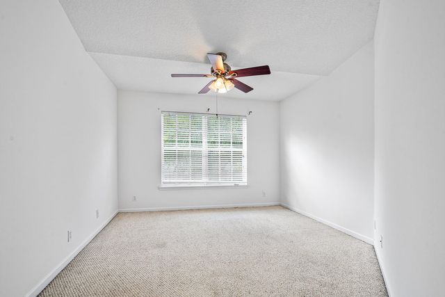 9049 Tremezzo Lane, Boynton Beach, FL 33472