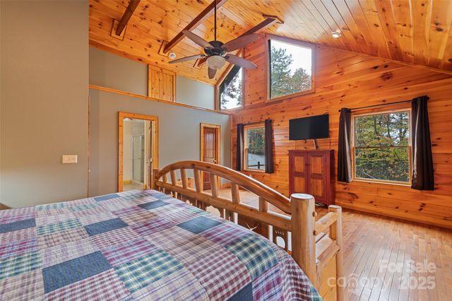 235 Soaring Eagle Road, Bryson City, NC 28713
