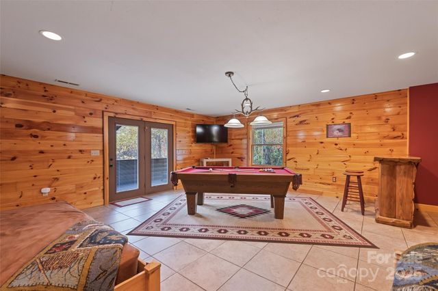 235 Soaring Eagle Road, Bryson City, NC 28713