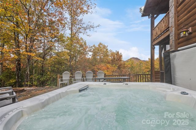 235 Soaring Eagle Road, Bryson City, NC 28713