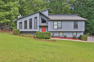 3491 Birchwood Trail, Snellville, GA 30078