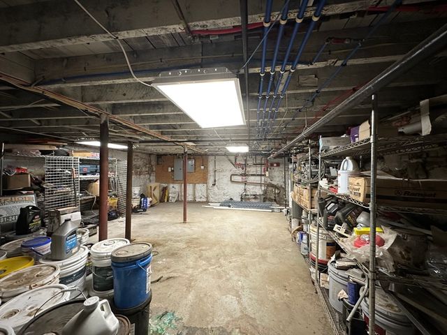 426 Boston St 1, Lynn, MA 01905