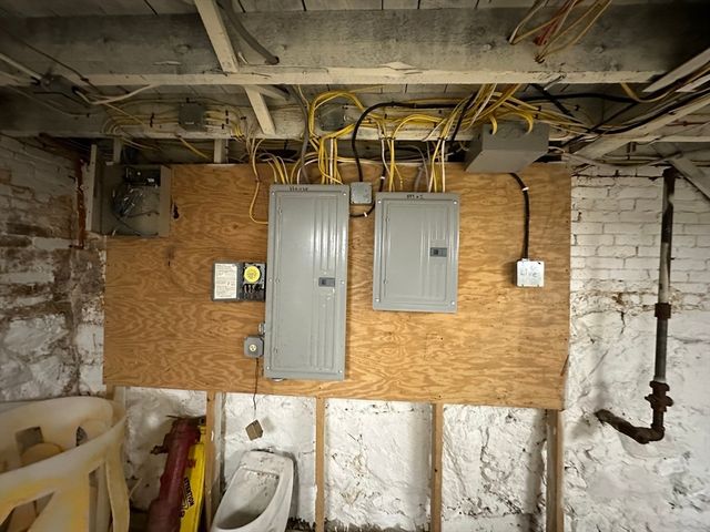 426 Boston St 1, Lynn, MA 01905