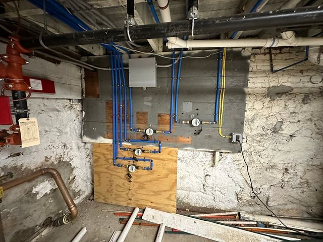 426 Boston St 1, Lynn, MA 01905