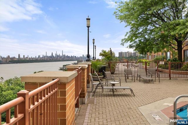 100 Old Palisade Road 3408, Fort Lee, NJ 07024