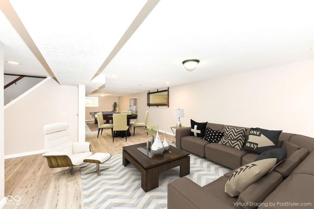 6211 E 55th Place, Indianapolis, IN 46226