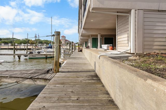 3663 Nasa Parkway 403, Seabrook, TX 77586