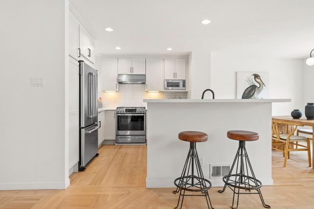 1325 Church Street 1325, San Francisco, CA 94114