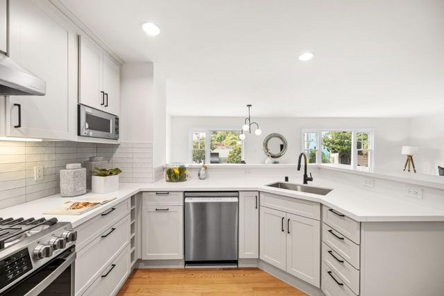 1325 Church Street 1325, San Francisco, CA 94114