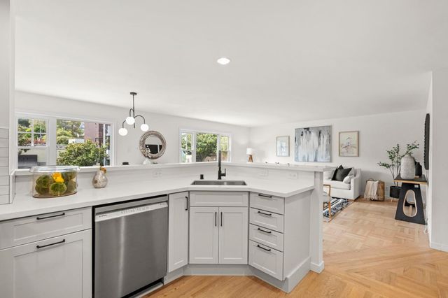 1325 Church Street 1325, San Francisco, CA 94114