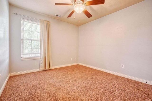 2001 CECIL ST, Columbia, MO 65201